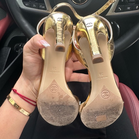 CHANEL HEELS - Picture 10 of 11